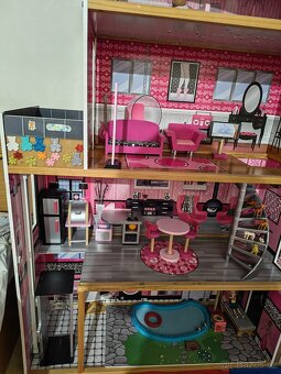 Domeček pro panenky - 10