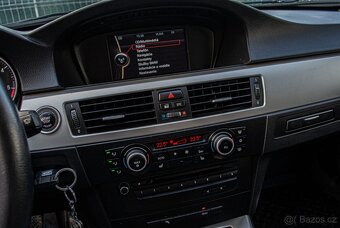 BMW Rad 3 Touring 318d E91 105kW - 10