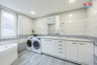 Prodej rodinného domu, 210 m², Vinařice, ul. IV. ulice - 10