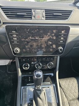 Škoda Superb - 10