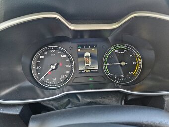 MG ZS ELEKTRICKE - 10