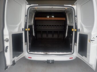 Ford transit Custom 2.2tdci 6 míst - 10
