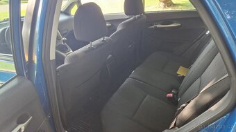 Toyota Auris - 10