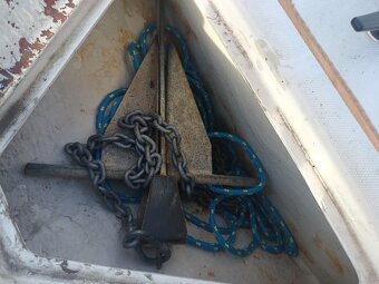 Prodám kajutový člun Astéria B2 - 10