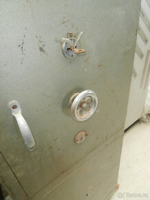 Trezor KOVONA železobetonový za 6.000 kč - 10