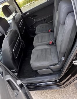 Volkswagen Touran 2.0 TDI - 10