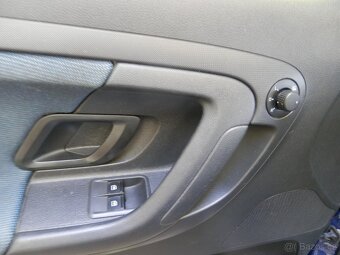 Škoda Roomster 1.2i 51 Kw, Klima, 5míst, centrál. - 10