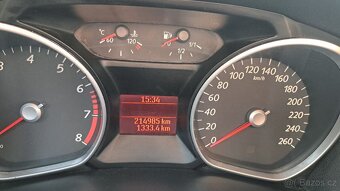 Ford Mondeo - 10