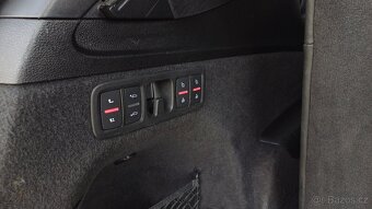 Audi Q7 S-LINE 210kW Webasto-vzduch-7.míst-masáž-TZ-ČR-DPH - 10