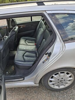 2x Mercedes Benz E 320cdi náhradní díly nebo celek - 10