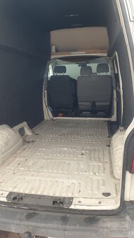 Transporter T5 dlouhý - 10