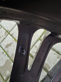 Alu kola Seat 5x112 R17 - 10