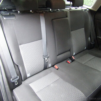 Toyota Auris 1,8i 73kw HYBRID, 2015, NAJETO 134TKM, EDITION - 10