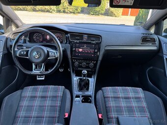 VW GOLF 7,5 GTI PERFORMANCE - 10