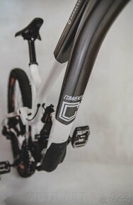 Commencal Supreme DH 29 TEAM 2021 - 10