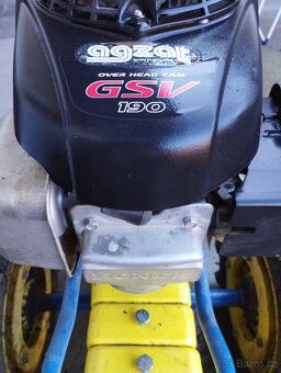 Prodám malotraktor Agzat s příslušenstvím - 10