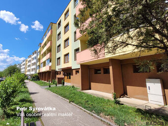 Pronájem bytu 1+1 34 m2 ,lodžie - 10