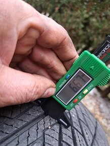 Zimní pneu 255/50 R19 Goodyear Ultra Grip Run Flat - 10