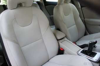 Volvo V40 1.6D2 114PS Kinetic - 10