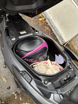 suzuki burgman 400 2018 - 10