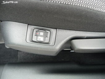 Citroen C3 1.2i Purotech Supreme po 1.majiteli - 10