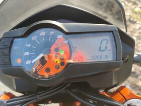KTM 690 DUKE R - 10