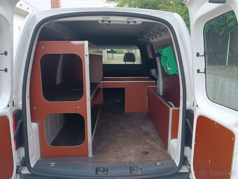 Volkswagen Caddy Maxi 1.4 TGI 81kw,rv.2017,jen 108TKM, CNG - 10