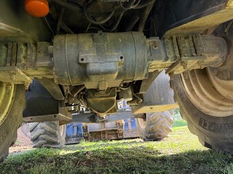Traktorbagr Terex 880 - 10