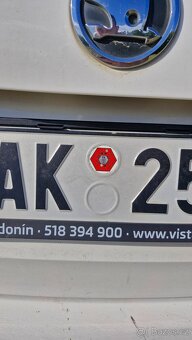 Škoda rapid 1.2 tsi 77kw - 10