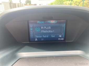 Ford C-MAX, 1,6/110kW Kamera Navi Výhřev Xenon - 10