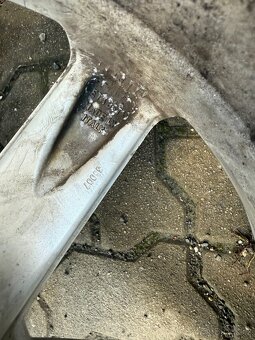 Alu kola BMW 18” ET 34 8J - 10