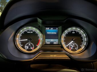 Škoda Octavia Combi FL 2017 - 10