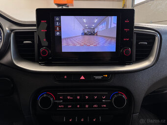 Kia Cee´d SW 1.5TGDI 118 kW Exclusive rv.11/2021 - 10
