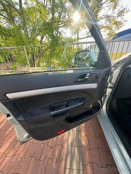 Škoda octavia 1.6 tdi - 10