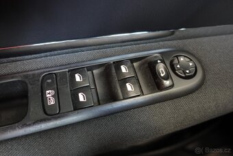 Peugeot 5008 2.0HDi ,  110 kW nafta, 2014 - 10