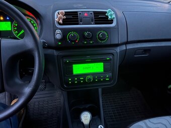 ŠKODA FABIA II combi 1,4TDI - 10