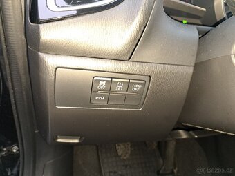 Mazda 3 2.0 Skyactiv-G Xenony - 10