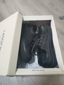 Dětské boty v dobrém stavu - 10