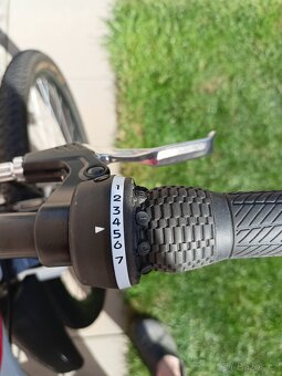 Horské kolo Rockrider ST 100 - 10