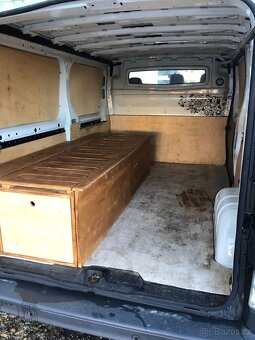 Renault Trafic long 2.0 - 84 kW Transporter - 10