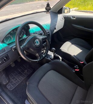 Škoda Fabia 1.4 16v - 10
