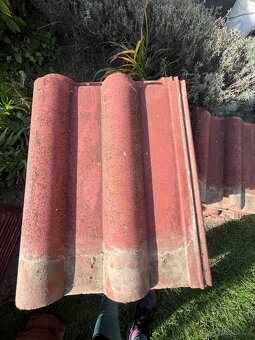 Daruji za odvoz tašky Bramac - 10