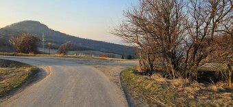 Pozemek v obci Michalovice - 10