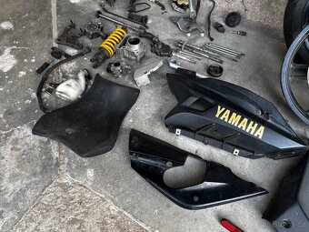 Díly Yamaha Yzf r125 - 10