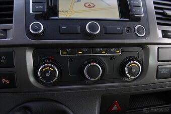 Volkswagen Multivan 2.0 TDI 103kW NAVI (2012) - 10