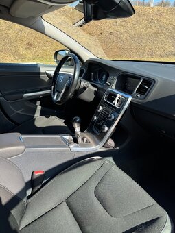Volvo V60 D5,158kw - 2014 - 10