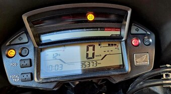 HONDA CROSSTOURER 2013, najeto 35373 km - 10