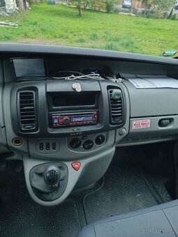 Renault Trafic 1.9dci 74kw long - 10
