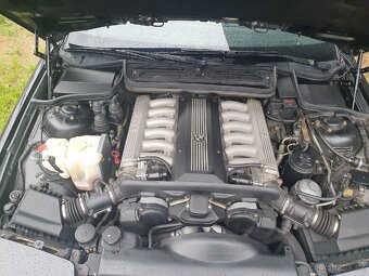 Prodam BMW 850i e31 - 10