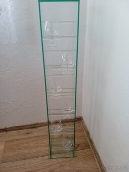 Skleněná vytrínka - 10